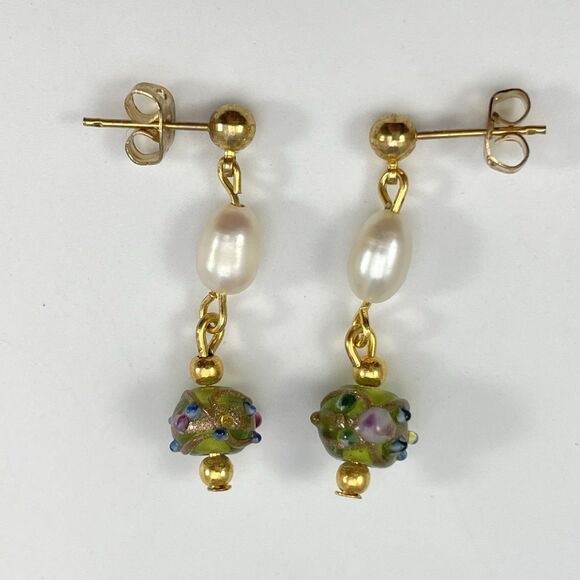 Artisan Handcrafted Vintage Wedding Cake Murano Venetian Glass Pearl Earrings - Picture 2 of 5